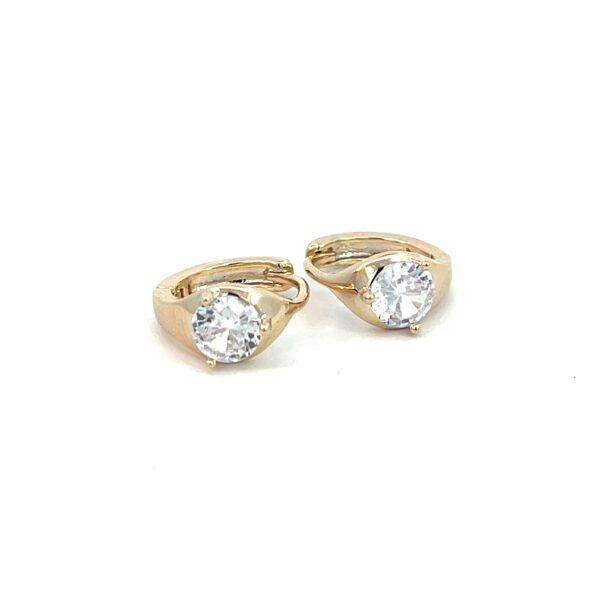 Huggie con zirconia circular al centro - Image 2