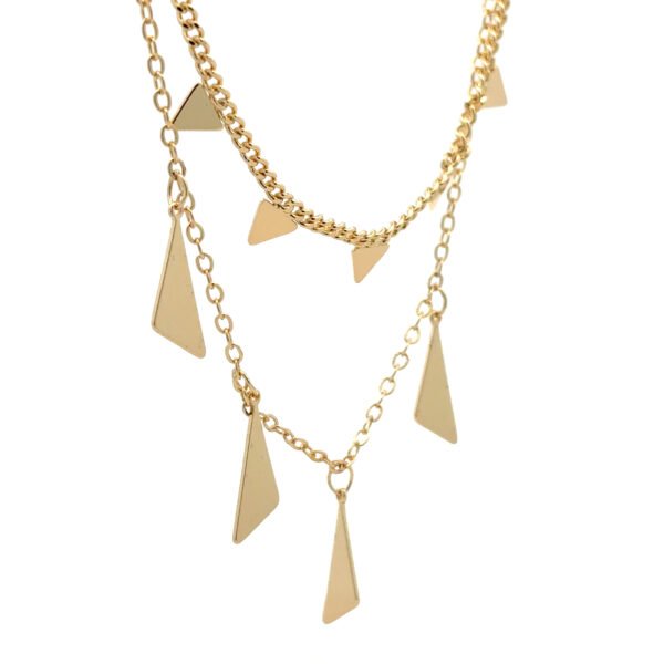 Collar largo con dijes triangulares