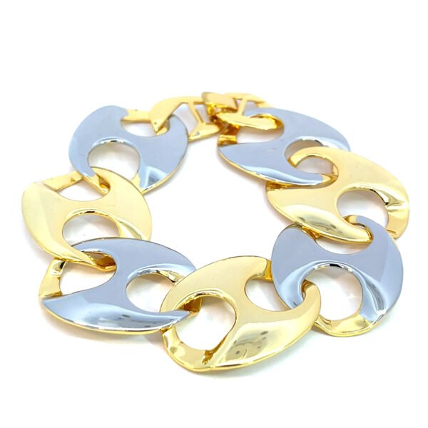 Pulsera en forma de arillo de lata